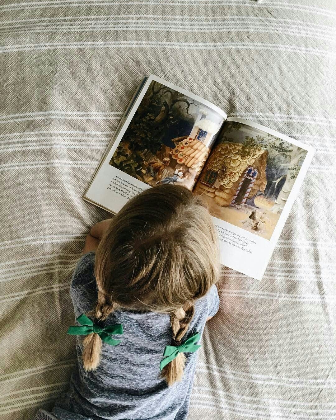 Best Fall Books for Kids: A Reading List for Cozy Canadian Bedtimes